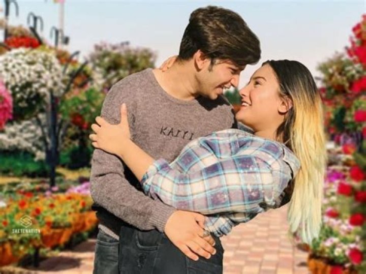 Aashika Bhatia Height, Age, Boyfriend, Biography, Wiki, Net Worth