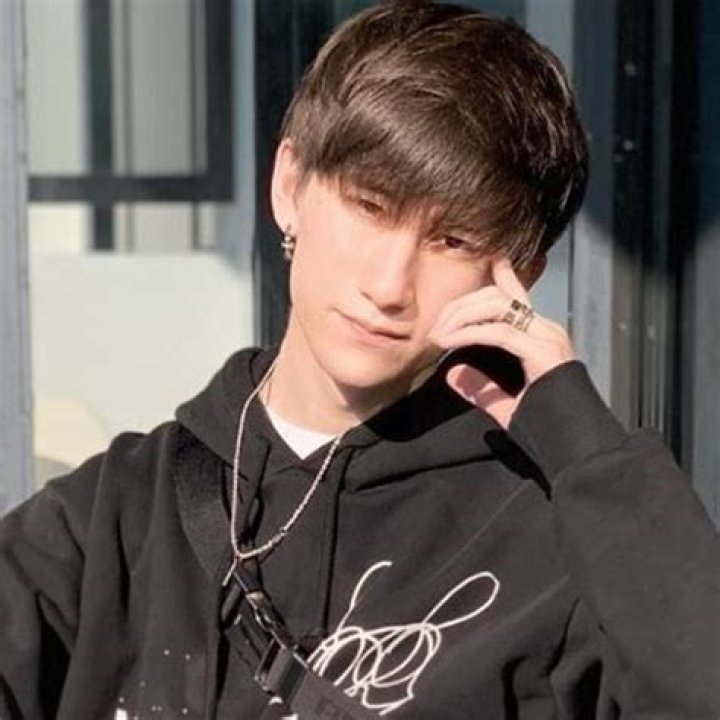 Aceu Twitch Biography , Net Worth, Age And Girlfriend: How Old?