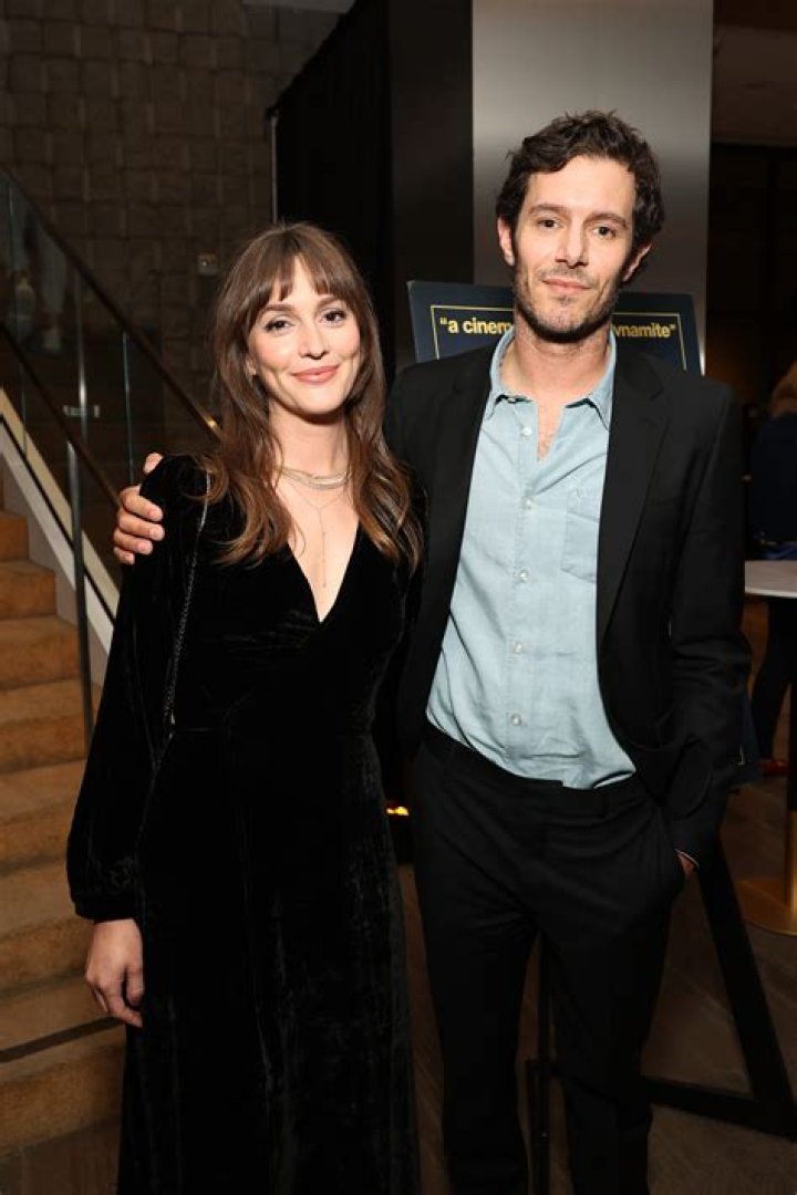Adam Brody: Wife, net worth, tattoos, smoking & body facts
