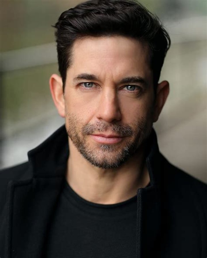 Adam Garcia (Actor) Bio, Wiki, Age, Height, Weight, Net Worth, Wife, Facts