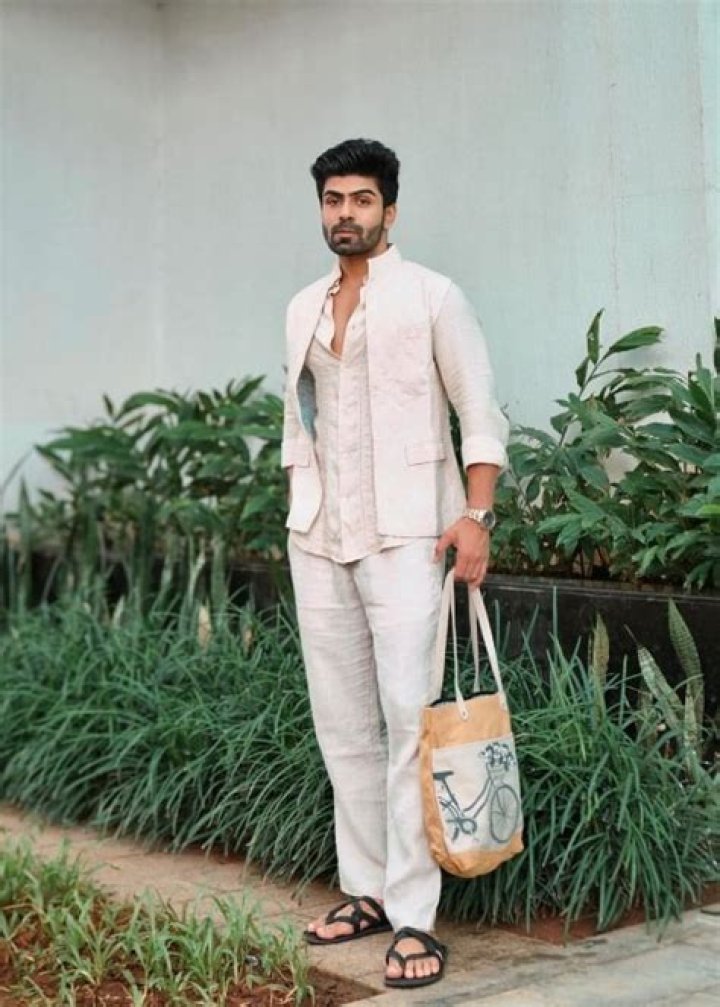 Akash Choudhary Height, Weight, Net Worth, Age, Birthday, Wikipedia, Who, Instagram, Biography