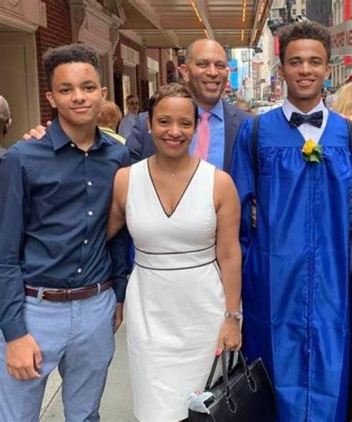 Alain Uy Helstrom: Age, Wikipedia, Wife, Ethnicity, Net Worth, Family