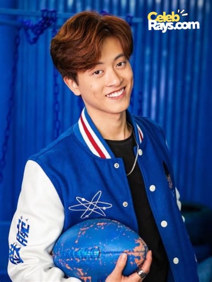 Alan Chow Bio, Wiki, Age, Height, Wife, Actor, Movies and Net Worth