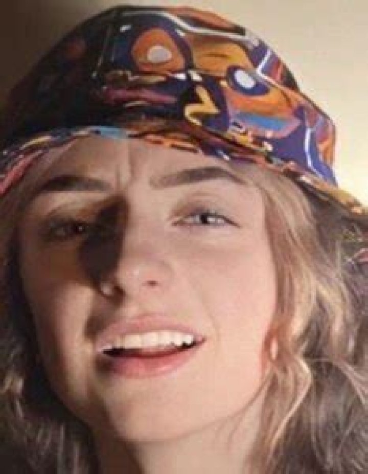 
Alex Hoeffel Height, Weight, Net Worth, Age, Birthday, Wikipedia, Who, Nationality, Biography 