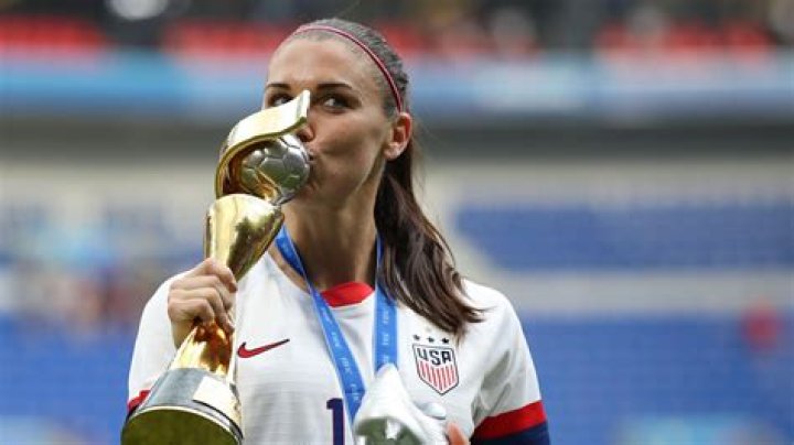 Alex Morgan Height, Age & Measurements – How tall is Alex Morgan?
