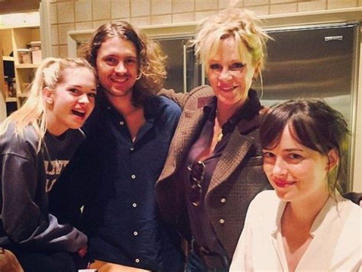 Alexander Bauer Biography, Age, Spouse, Family, Career, Net Worth, Dad, Trivia