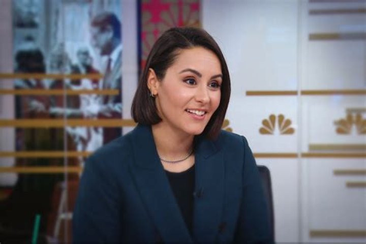 Ali Vitali (NBC News) Bio, Wiki, Age, Height, Parents, Heritage, Husband, Wedding, Salary, Net worth, NBC News, Instagram