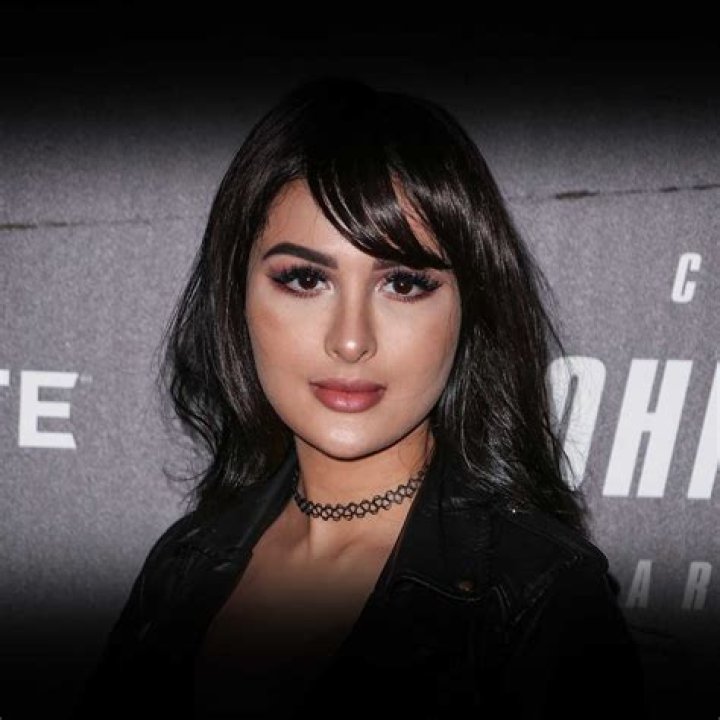 Alia Shelesh Bio, Age, Height, Husband, Children, Parents, YouTuber, Net Worth