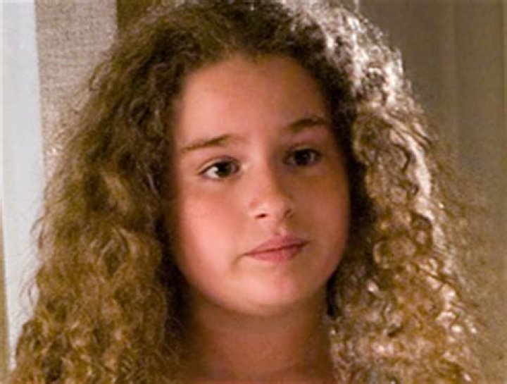 Allie Grant Weeds: Bio, Age, Height, Weight Loss, Suit Life, Net Worth, Movies and TV Shows