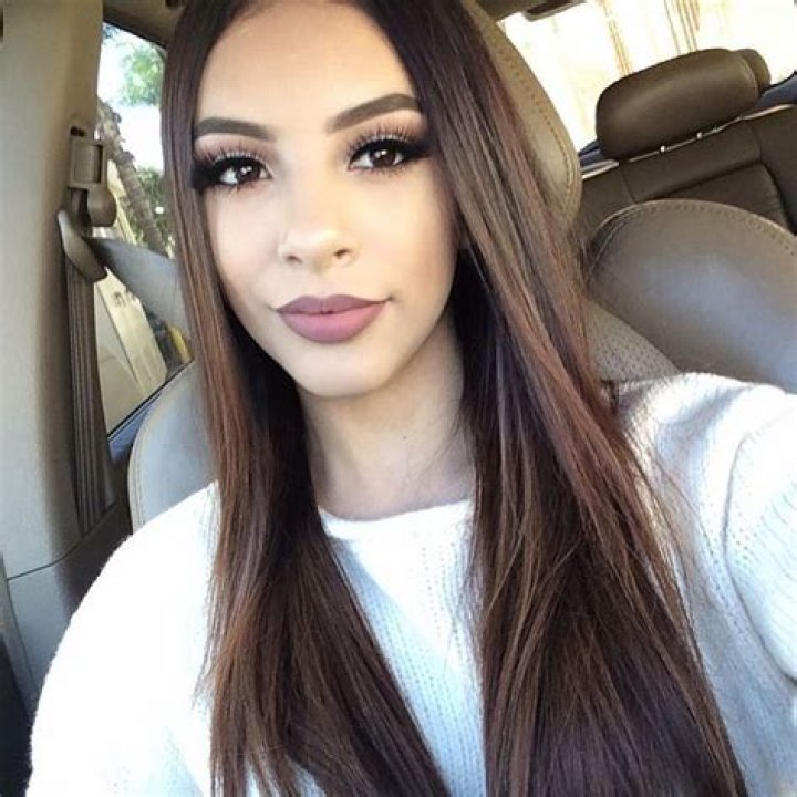 Alondra Ortiz – AlondraDess Height, Age, Husband, Biography, Wiki, Net Worth