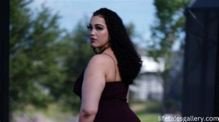 
Alyssa Jewels Height, Weight, Net Worth, Age, Birthday, Wikipedia, Who, Nationality, Biography 
