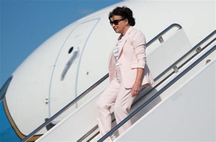 Amalija Knavs Age, Wiki Husband – 10 Facts On Melania Trump’s Mother