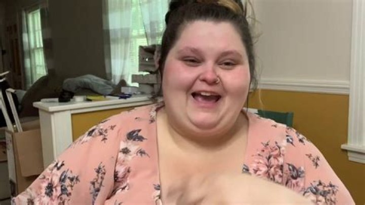 Amberlynn Reid – Biography, Personal Info, Family, How Much She Is Worth