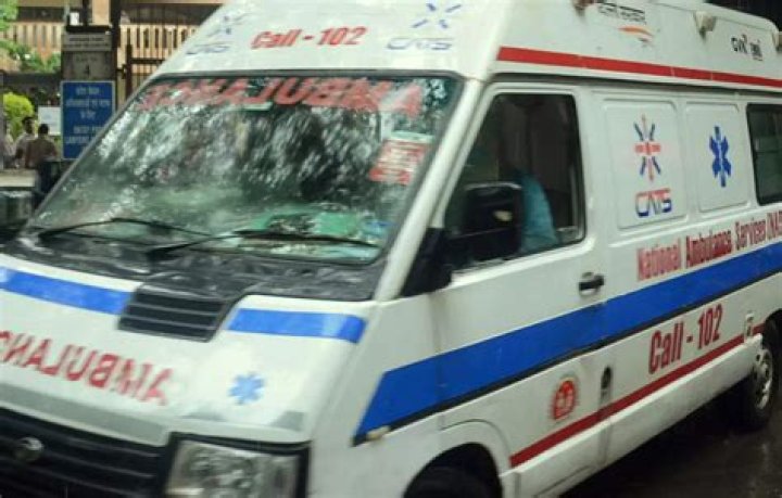 
Ambulance services hit in K’taka, CM directs Health Minister to resolve crisis 