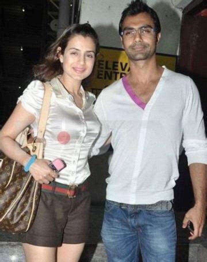 Ameesha Patel: Husband, net worth, tattoos, smoking & body measurements