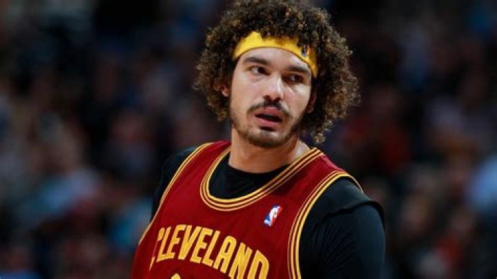 Anderson Varejao’s biography, fact, career, awards, net worth & life story
