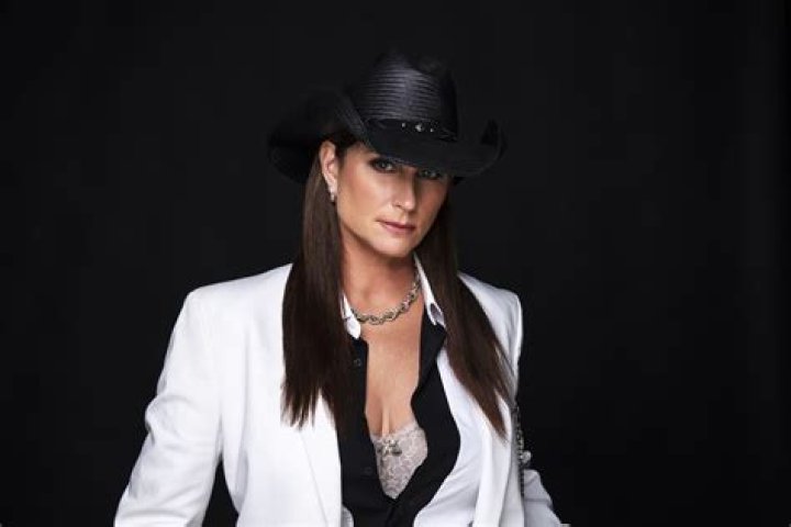 April Clark Age, Wiki, Biography, Height, Husband, Instagram