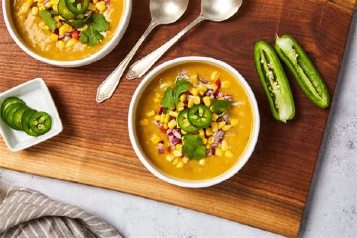 Are Eamon And Bec Married And Still Together? Breast Cancer Surgery Update & More