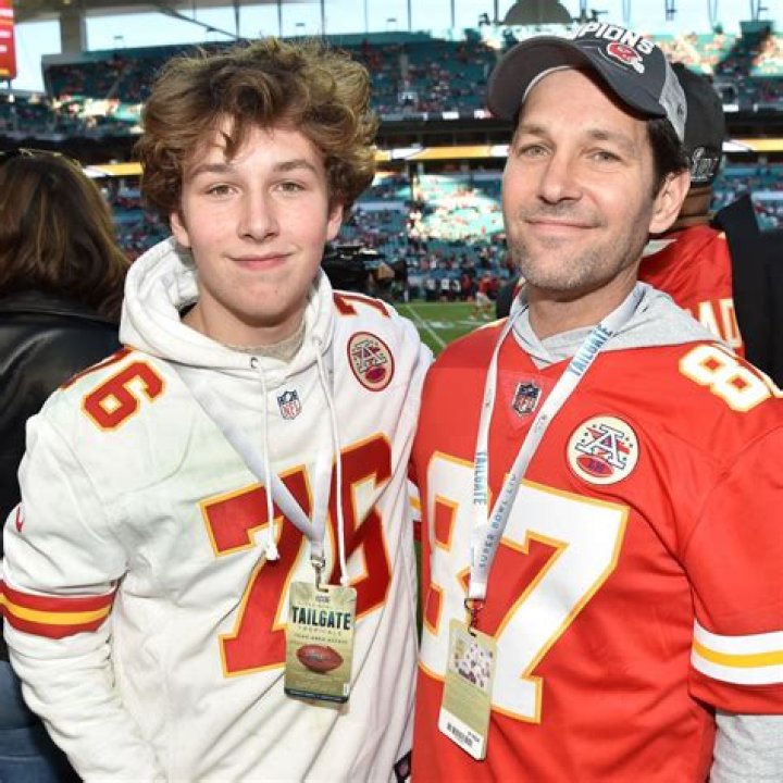 Are Paul Rudd And Son At Super Bowl Together? Family Lifestyle