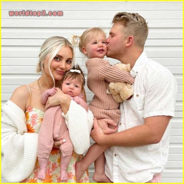 Aspyn Ovard Height, Weight, Net Worth, Age, Birthday, Wikipedia, Who, Nationality, Biography