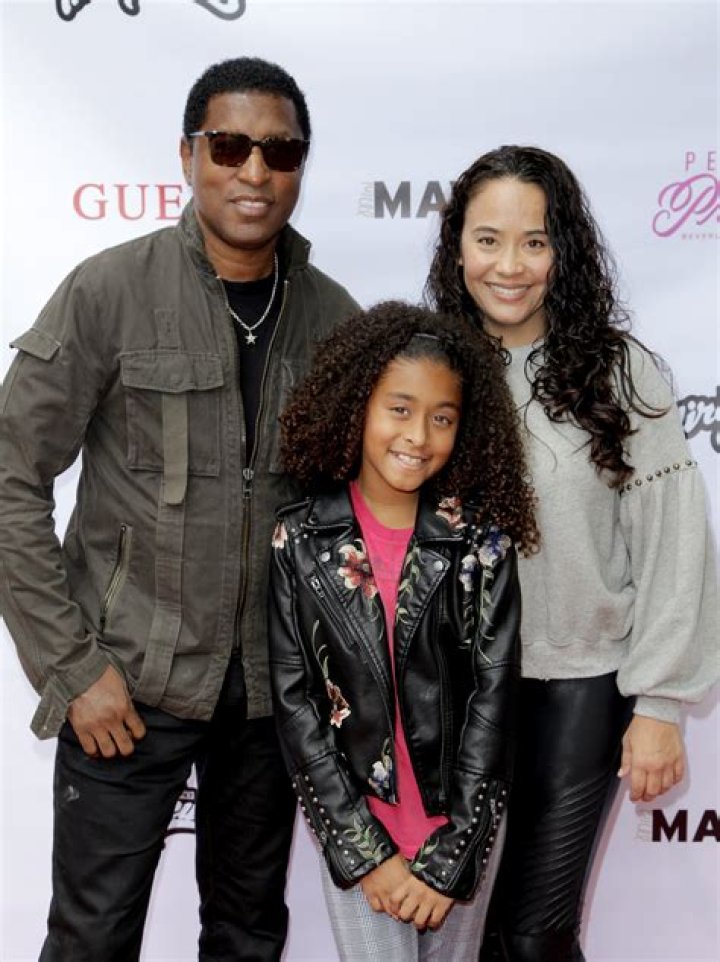 Babyface Wife; Nicole Pantenburg Edmonds Bio/Wiki, Age, Family, Kids, Career and Net Worth