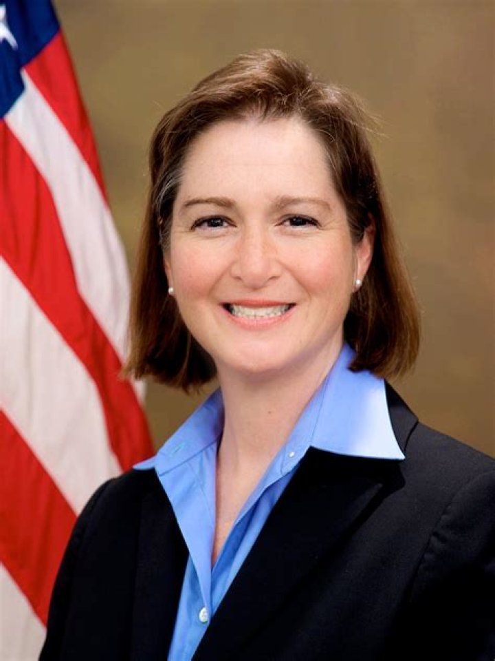 Barbara McQuade Bio/Wiki, Age, Height, Husband, Attorney, and Net Worthy