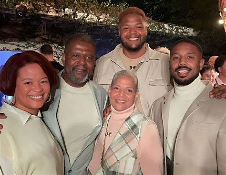 
#BBNaijaS7: Daniella Lost In Thought After Khalid Ignored Her at Saturday Night Party 