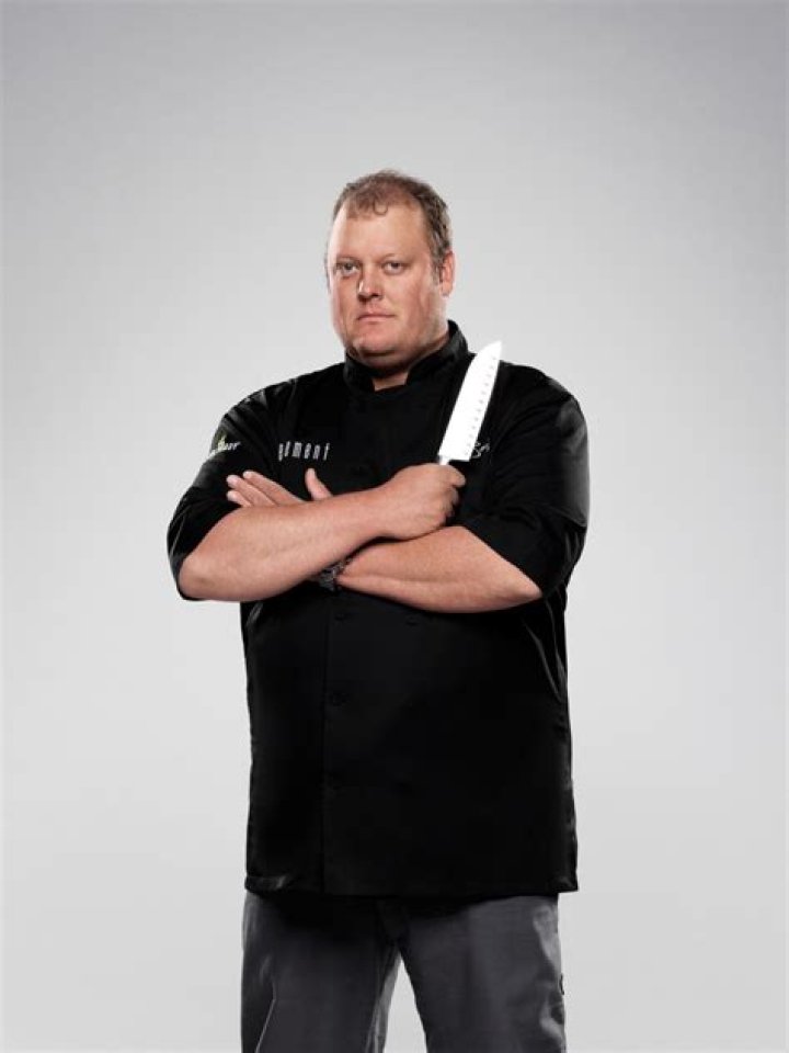 Beau Macmillan Bio, Wiki, Age, Height, Wife, Kids, Family, Chef, Restaurants and Net Worth