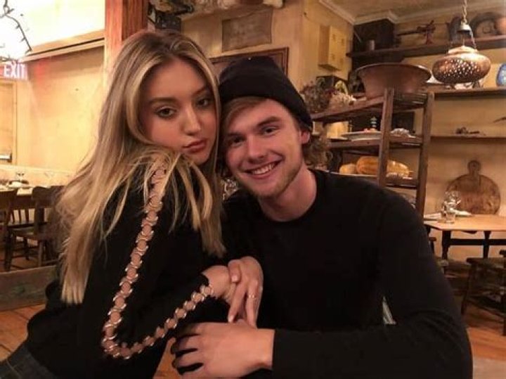 Bella Podaras Bio, Wiki, Age, Height, Parents, Boyfriend, Movies, and Net Worth