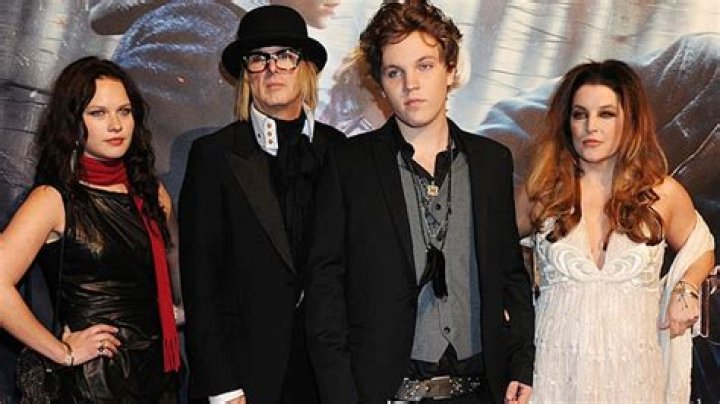 benjamin keough Bio, Age, Family, Siblings, Look-Alike, Mother, Father,