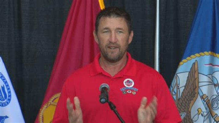 Bill Schroeder Bio, Wiki, Age, Height, Family, Wife, Brewers, Salary and Net Worth.