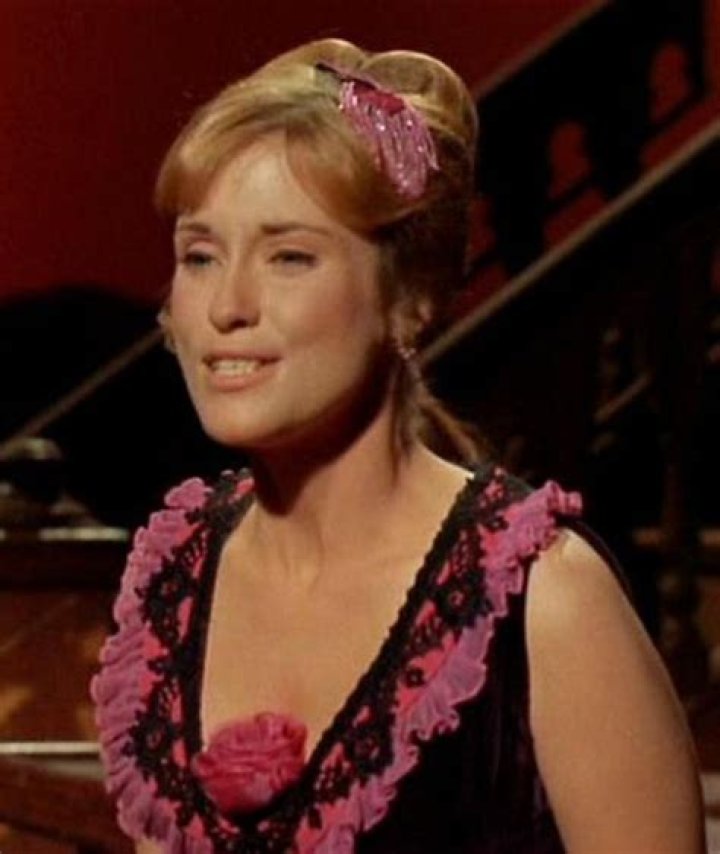 Bonnie Beecher Bio, Wiki, Age, Height, Family, Husband, Gunsmoke, and Net Worth