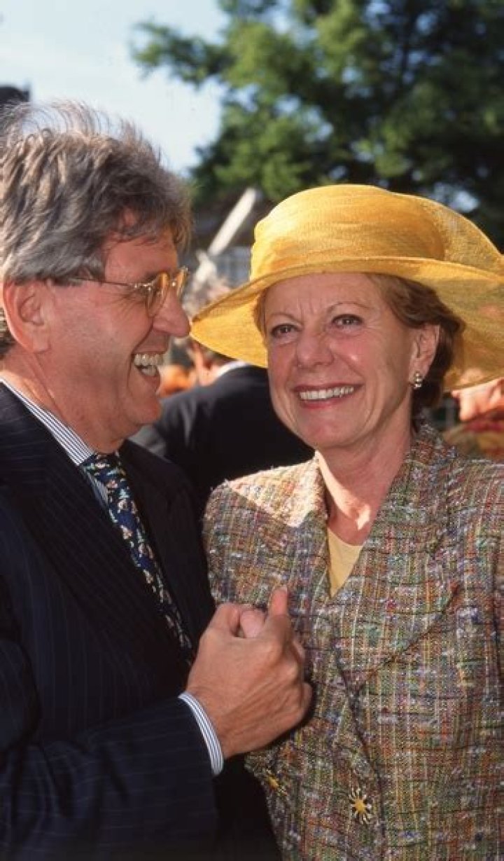 Bram Peper Ex-Wife: Who Is Neelie Kroes?