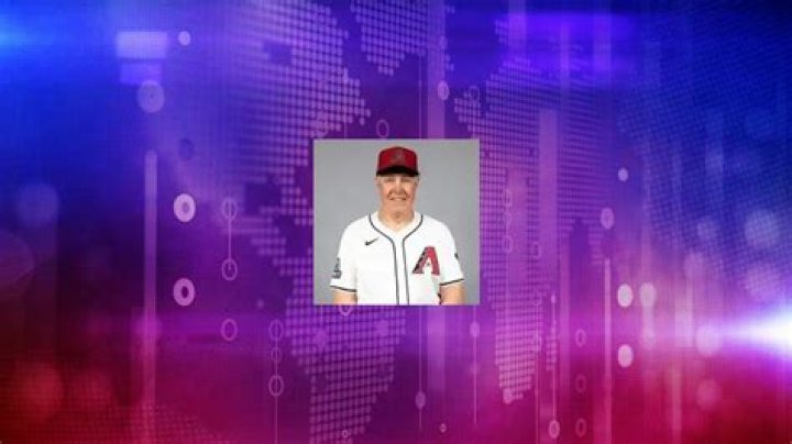 Brent Strom Age, Salary, Net Worth, Family, Contract, Surgery