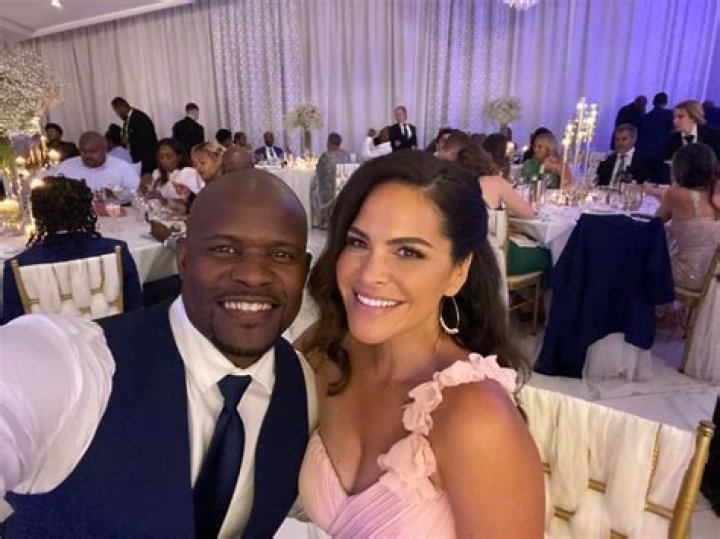 Brian Flores Parents Heritage, His Wife Jennifer Maria Duncan Flores Pics