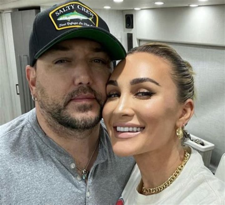 Brittany Kerr Wikipedia, Age, Height, Net Worth, Engagement Ring And Parents Of Jason Aldean’s Wife