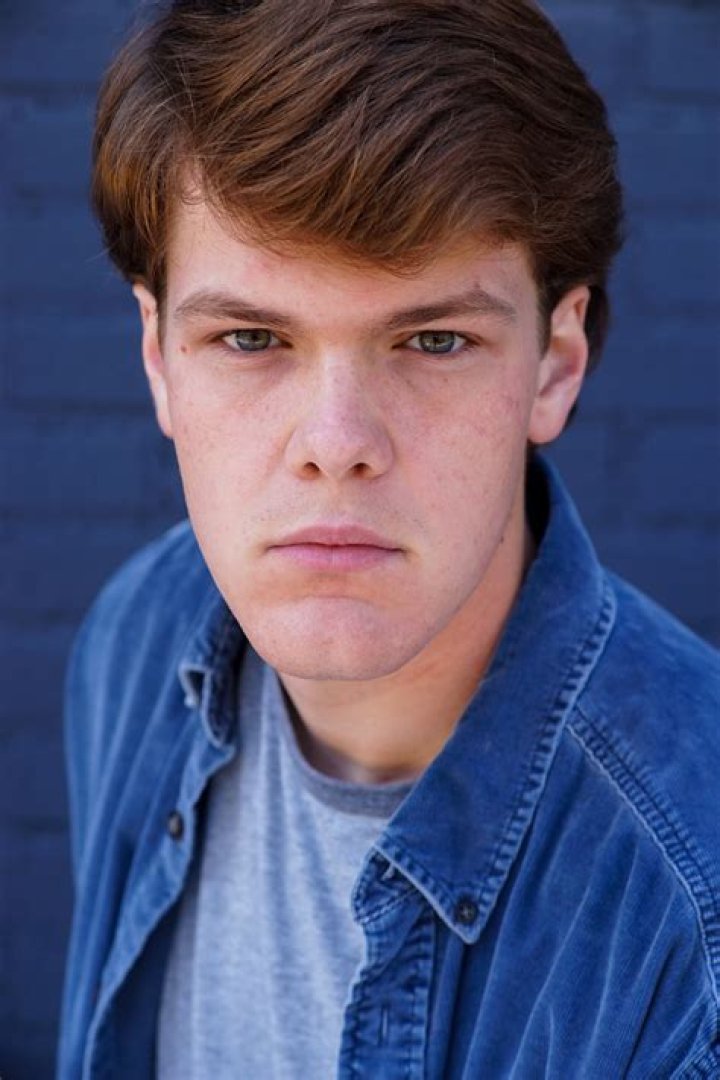 Britton Sear Age, Wiki, Height, Instagram, Girlfriend, Net Worth Biography