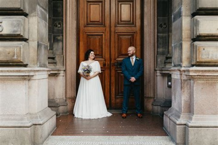 
Caggie Dunlop Parents Ross Dunlop And Sarah Rutherford Are From London 