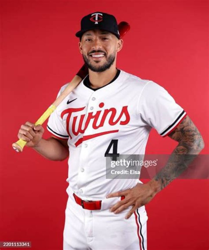Carlos Javier Correa, Jr Age, Wiki, Biography, Wife, Children, Salary, Net Worth, Parents