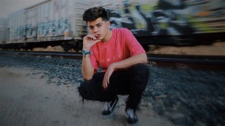 
Carlos Mena (Instagram star) Wiki Bio, age, dating, family, siblings, height 