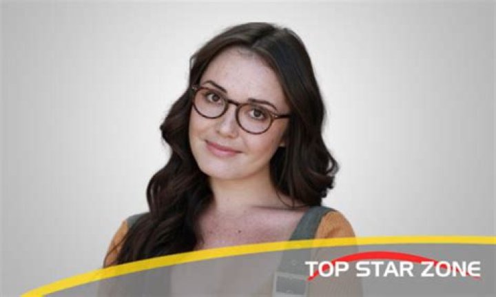 Carmen Hodgson Height, Weight, Net Worth, Age, Birthday, Wikipedia, Who, Nationality, Biography