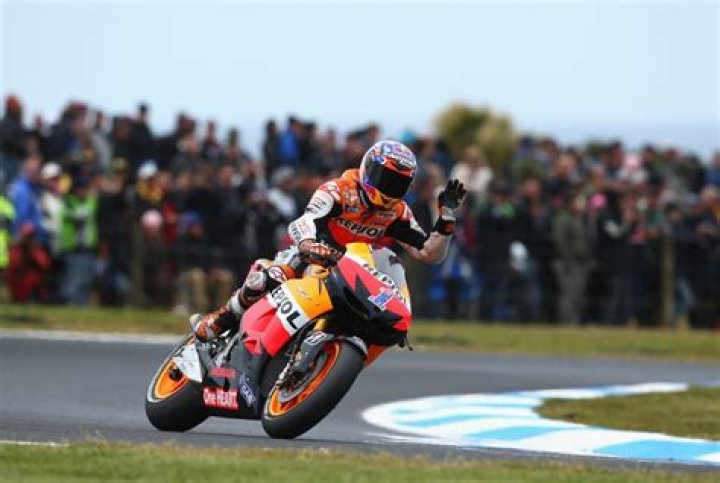 
Casey Stoner Height, Weight, Net Worth, Age, Birthday, Wikipedia, Who, Nationality, Biography 