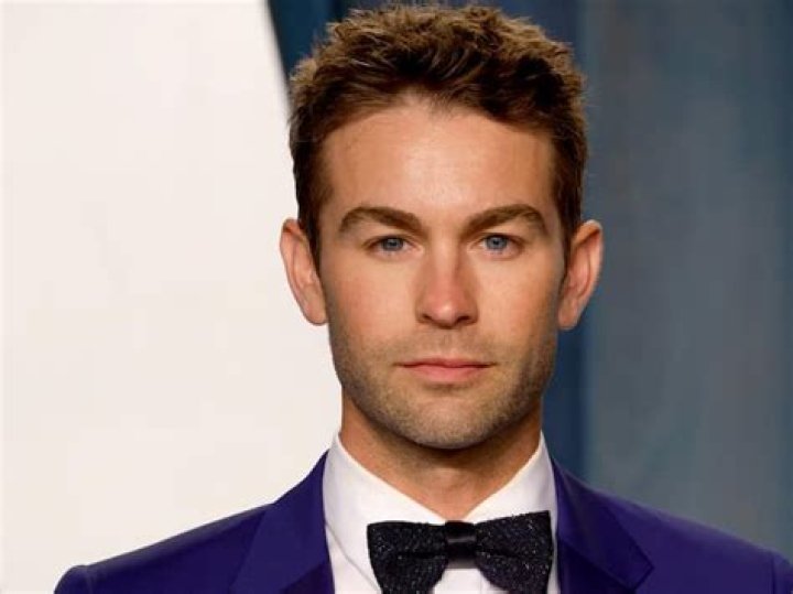 Chace Crawford Bio, Age, Sister, Movies, Shows, Nominations, Affairs, Net Worth, Nate Archibald, and Instagram