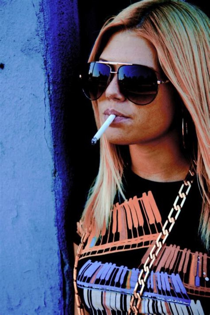 Chanel West Coast: dating, net worth, tattoos, smoking & body measurements
