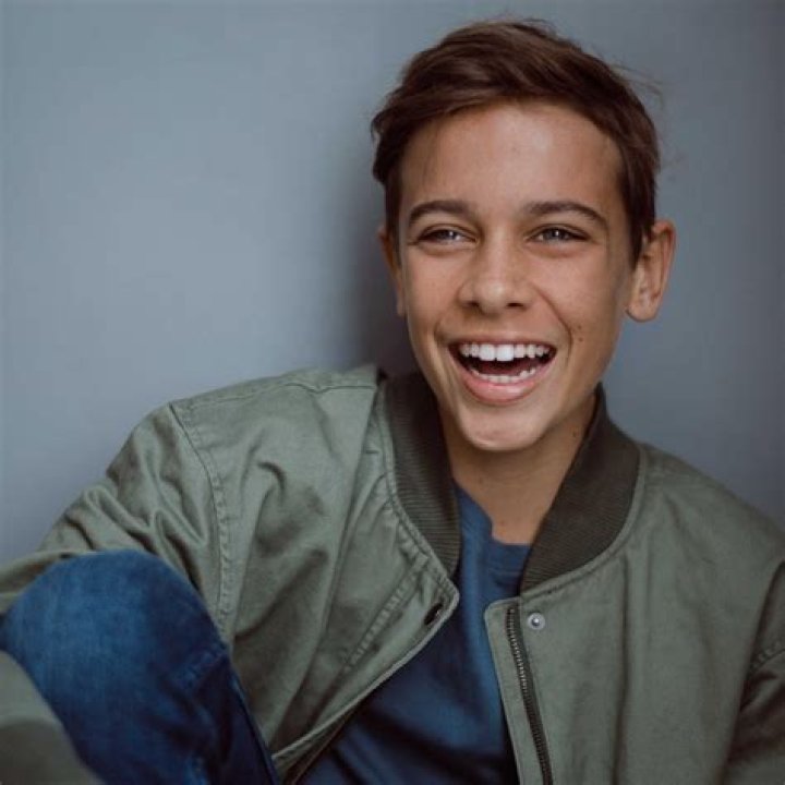 
Chaydon Jay Height, Weight, Net Worth, Age, Birthday, Wikipedia, Who, Nationality, Biography 