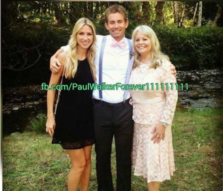 Cheryl Crabtree Walker Bio, Wiki, Age, Family, Husband, Children and Net Worth