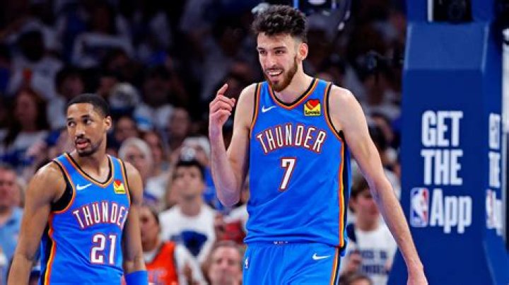 Chet Holmgren Net Worth, Biography, Wiki, Age, Parents, Family, photos or more