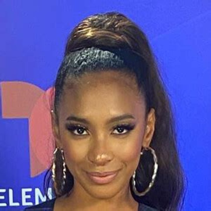 
Chika Russell Height, Weight, Net Worth, Age, Birthday, Wikipedia, Who, Nationality, Biography 
