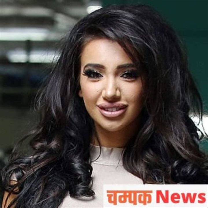 Chloe Khan Bio, Wiki, Age, Height, Husband, Kids, X-Factor, Model, and Net worth