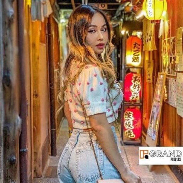 Chloe Ting Height, Weight, Net Worth, Age, Birthday, Wikipedia, Who, Nationality, Biography